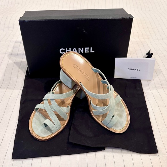 Chanel CC Logo Suede Slides - Picture 1 of 13